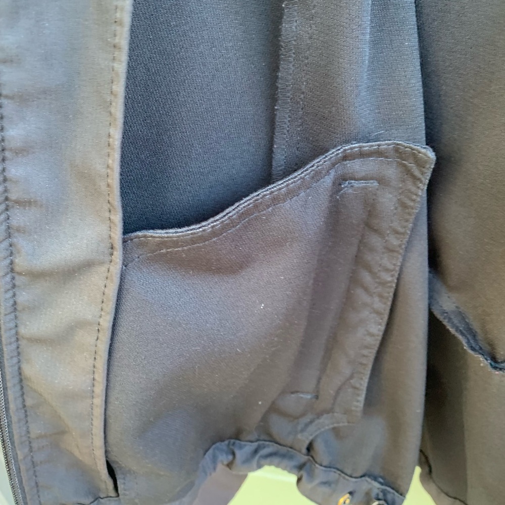 Bench Jacket - Picture 5 of 5